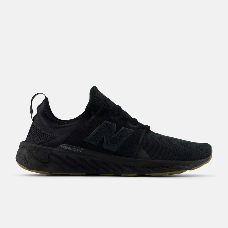 New Balance Fresh Foam X Cruz V3 Referee Shoes